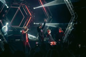 Članovi skupine "At the spot" na koncertu na Sea star festivalu.